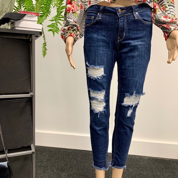 Just Black Denim - JustBlack Cropped Jeans🎈ALMOST FRIDAY FLASH SALE!